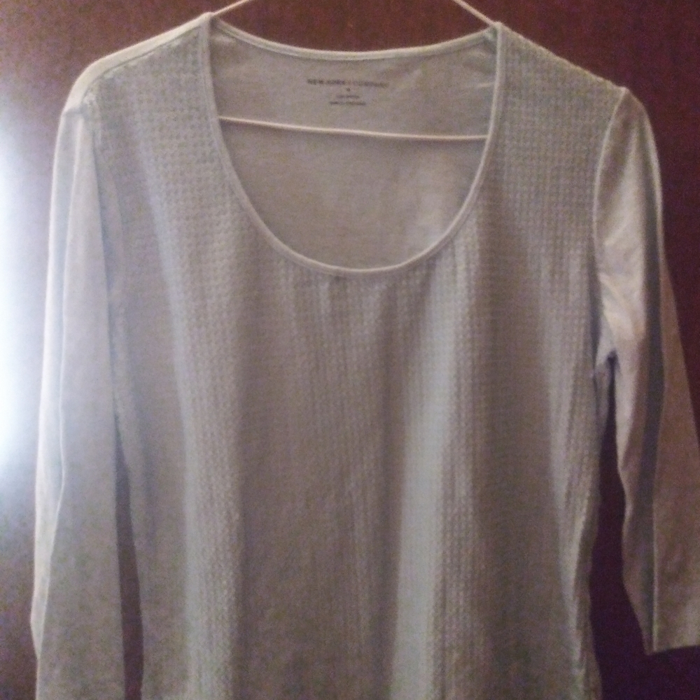 New York and company shirt.
